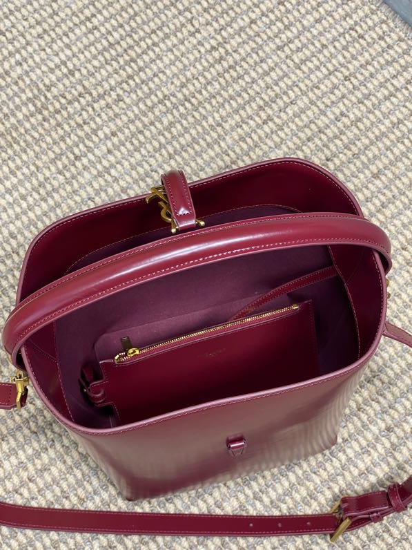 Y51 top handle bags
